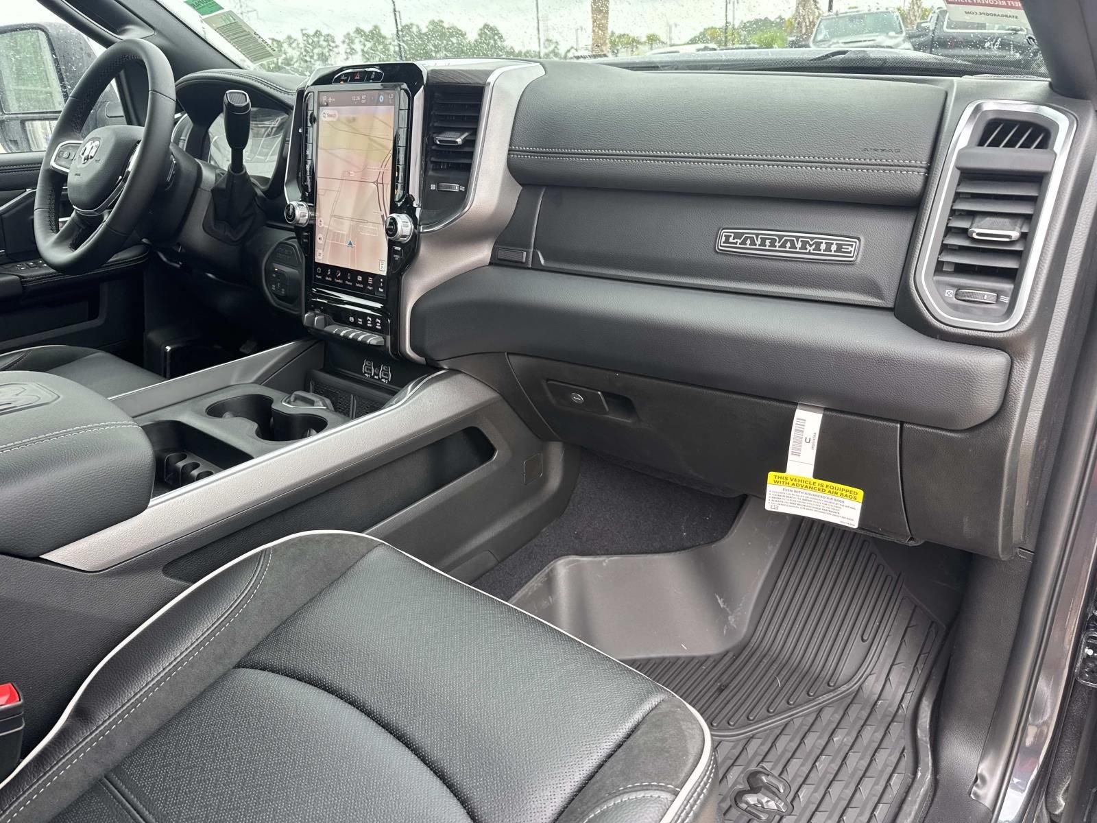 2026 RAM Ram 3500 RAM 3500 LARAMIE CREW CAB 4X4 8' BOX