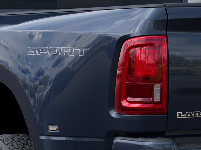 2026 RAM Ram 3500 RAM 3500 LARAMIE CREW CAB 4X4 8' BOX