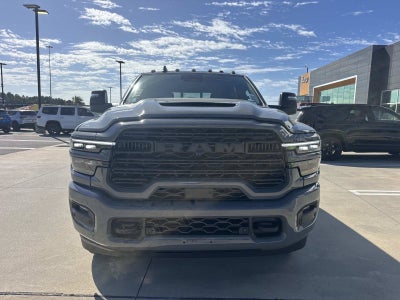 2027 RAM Ram 3500 RAM 3500 LARAMIE MEGA CAB 4X4 6'4' BOX