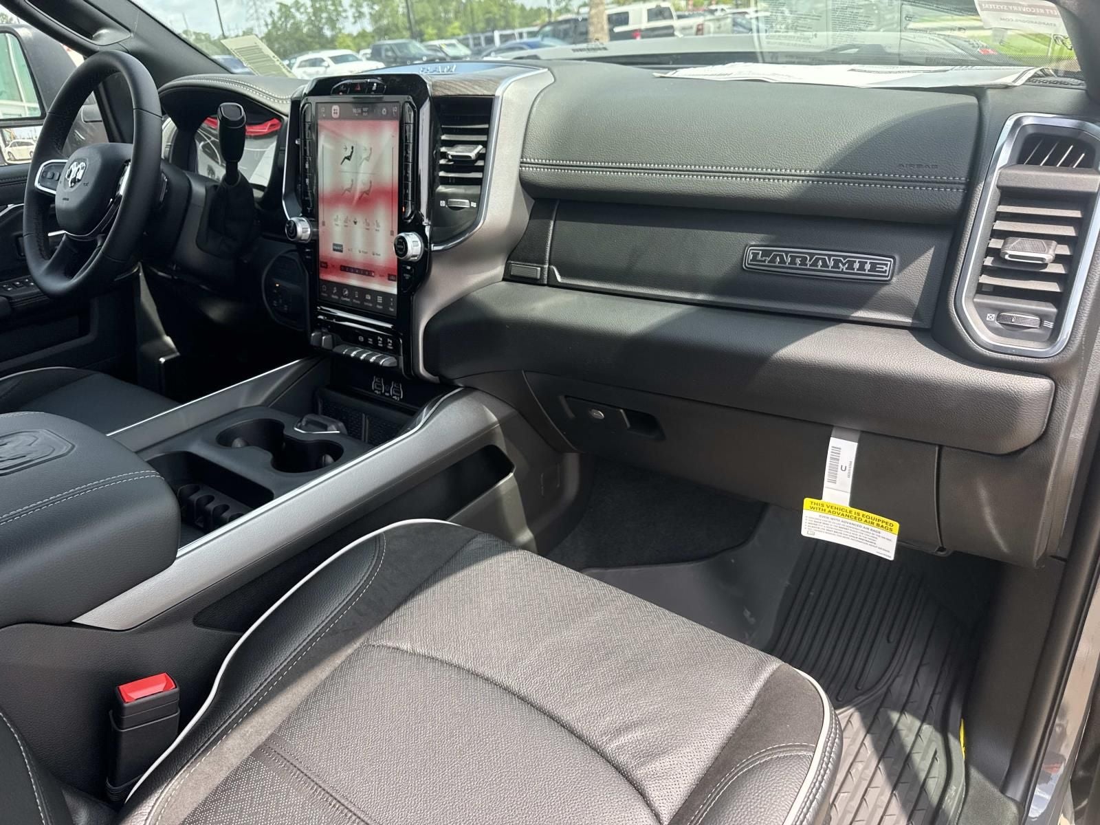 2026 RAM Ram 3500 RAM 3500 LARAMIE MEGA CAB 4X4 6'4' BOX