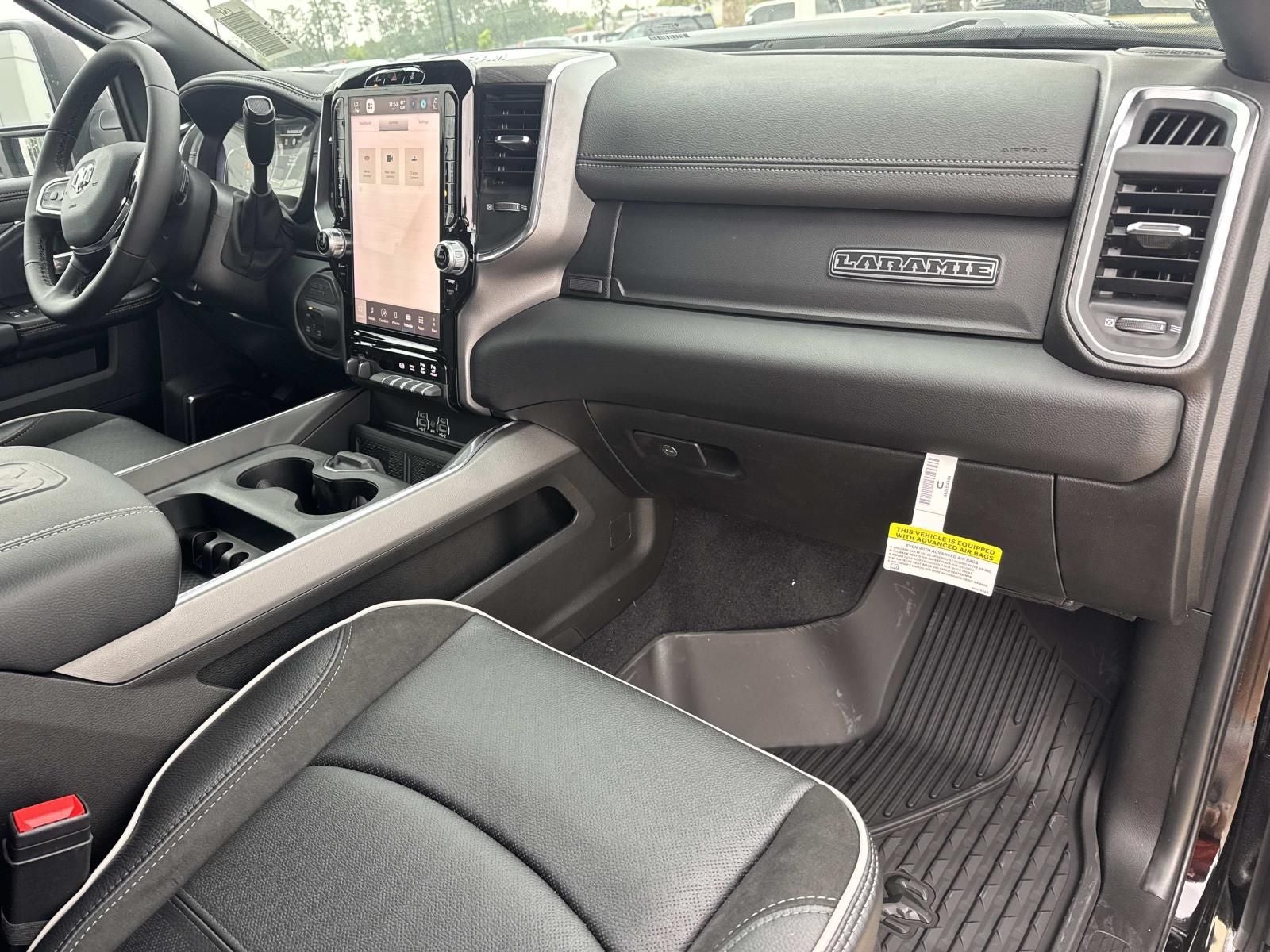 2026 RAM Ram 3500 RAM 3500 LARAMIE MEGA CAB 4X4 6'4' BOX