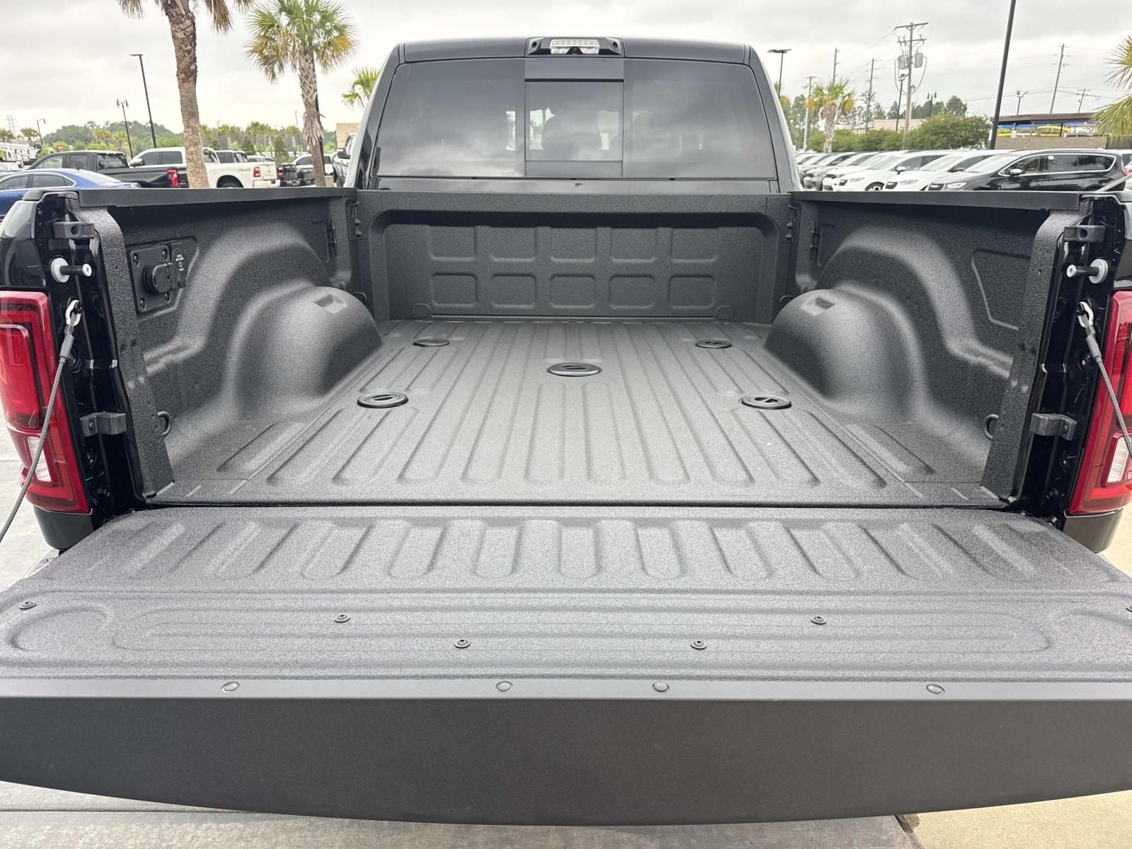 2026 RAM Ram 3500 RAM 3500 LARAMIE MEGA CAB 4X4 6'4' BOX