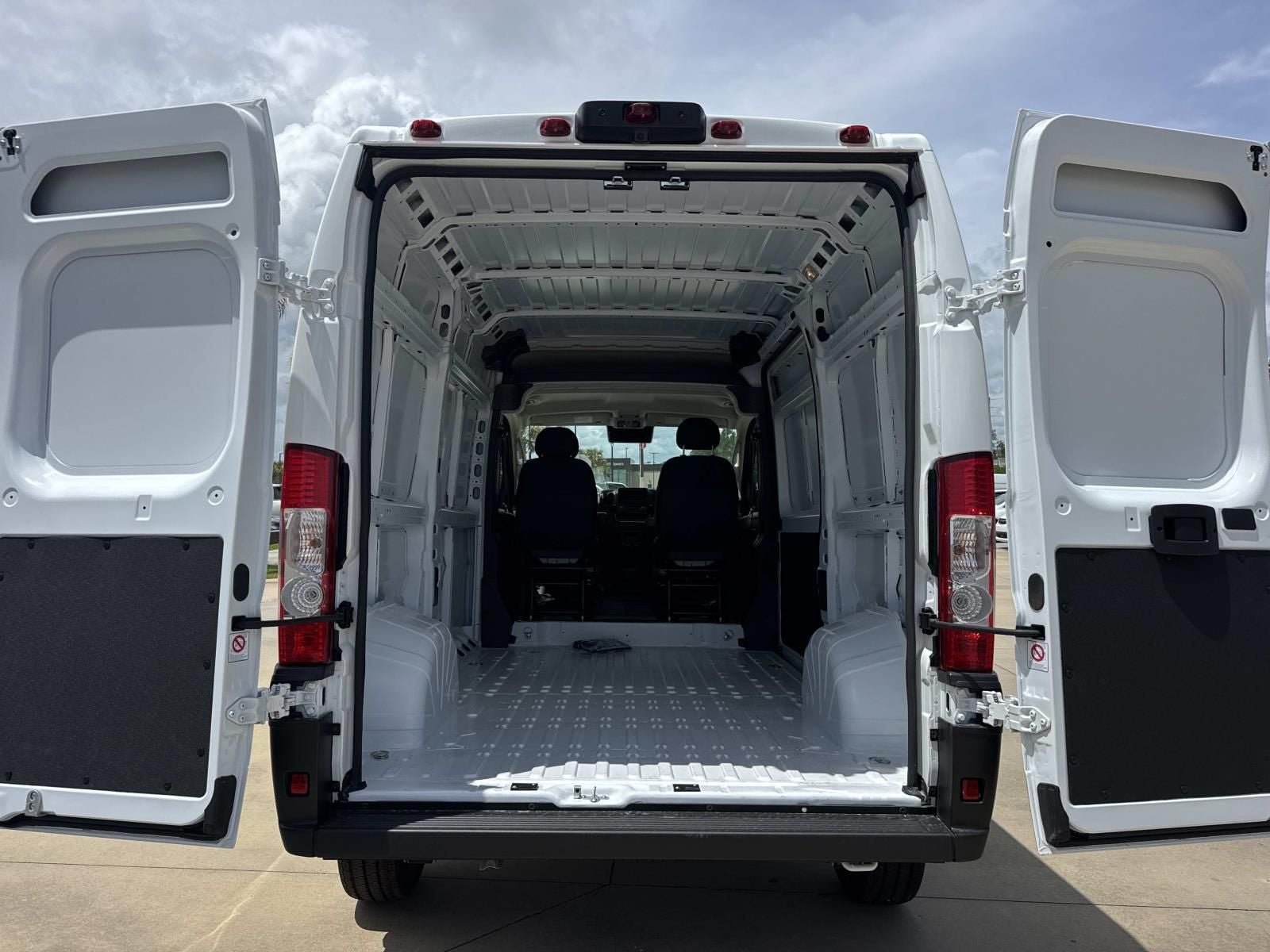 2026 RAM Ram ProMaster RAM PROMASTER 1500 TRADESMAN CARGO VAN HIGH ROOF 136' WB