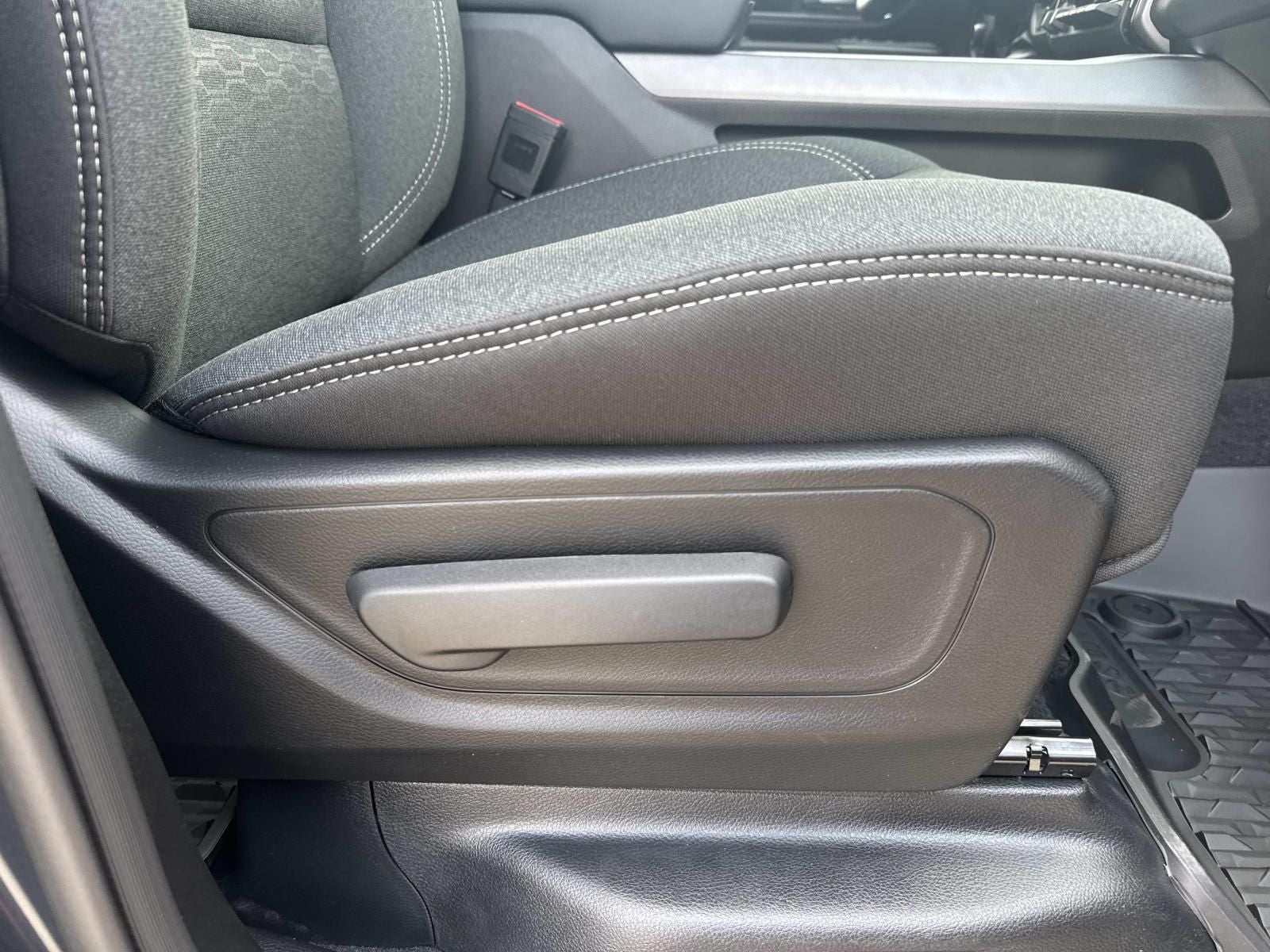 2026 RAM Ram 1500 RAM 1500 BIG HORN CREW CAB 4X2 5'7' BOX