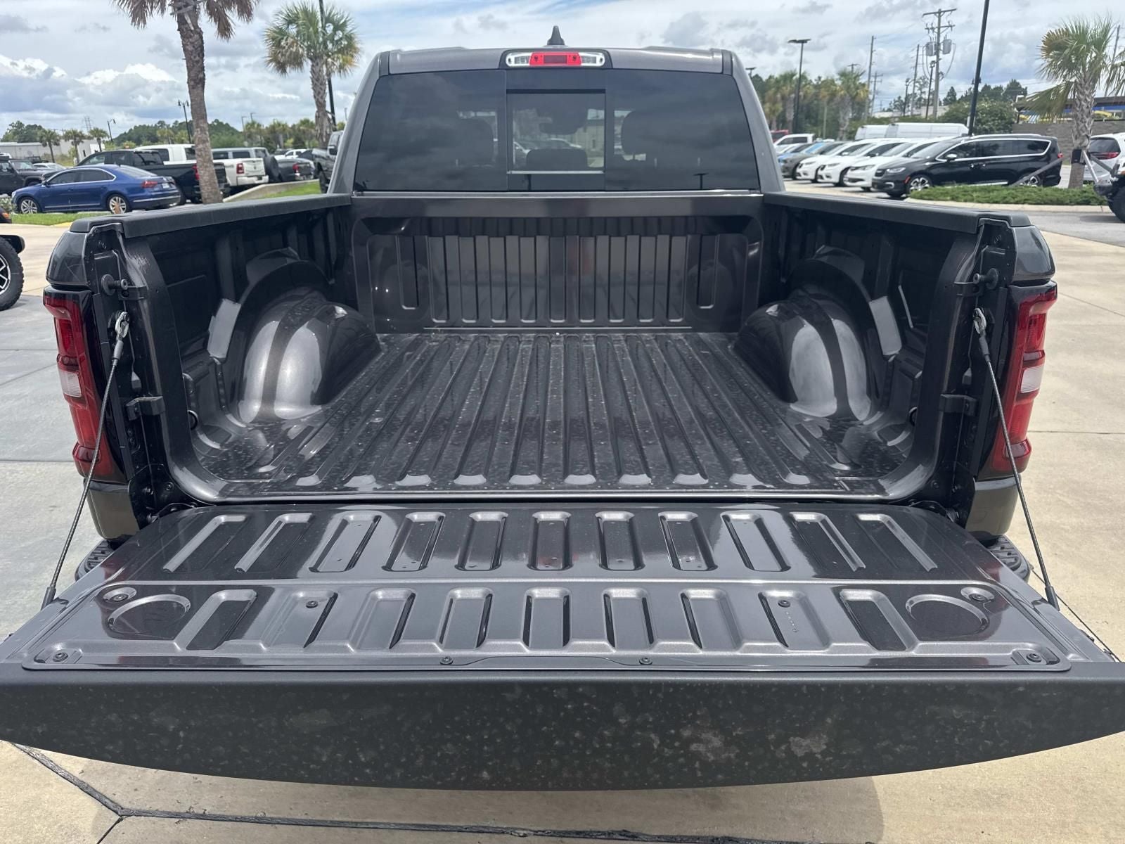 2026 RAM Ram 1500 RAM 1500 BIG HORN CREW CAB 4X2 5'7' BOX