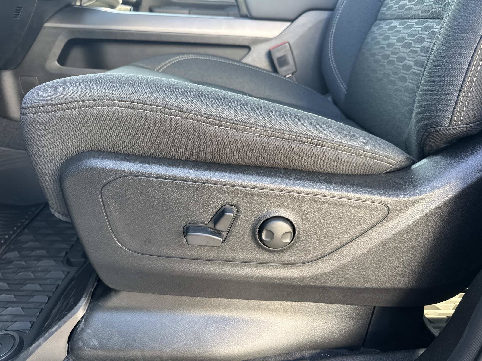 2026 RAM Ram 1500 RAM 1500 BIG HORN CREW CAB 4X2 5'7' BOX