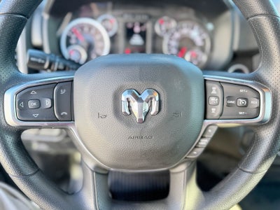 2025 RAM Ram 1500 RAM 1500 TRADESMAN CREW CAB 4X2 5'7' BOX