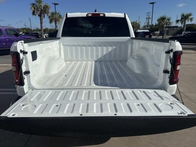 2026 RAM 1500 RAM 1500 TRADESMAN CREW CAB 4X2 5'7' BOX