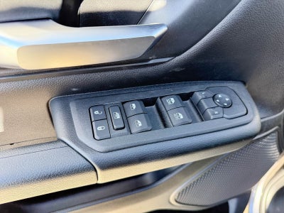 2025 RAM Ram 1500 RAM 1500 TRADESMAN CREW CAB 4X2 5'7' BOX