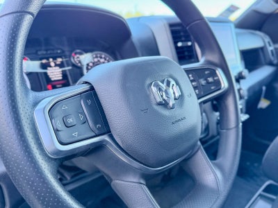 2025 RAM Ram 1500 RAM 1500 TRADESMAN CREW CAB 4X2 5'7' BOX