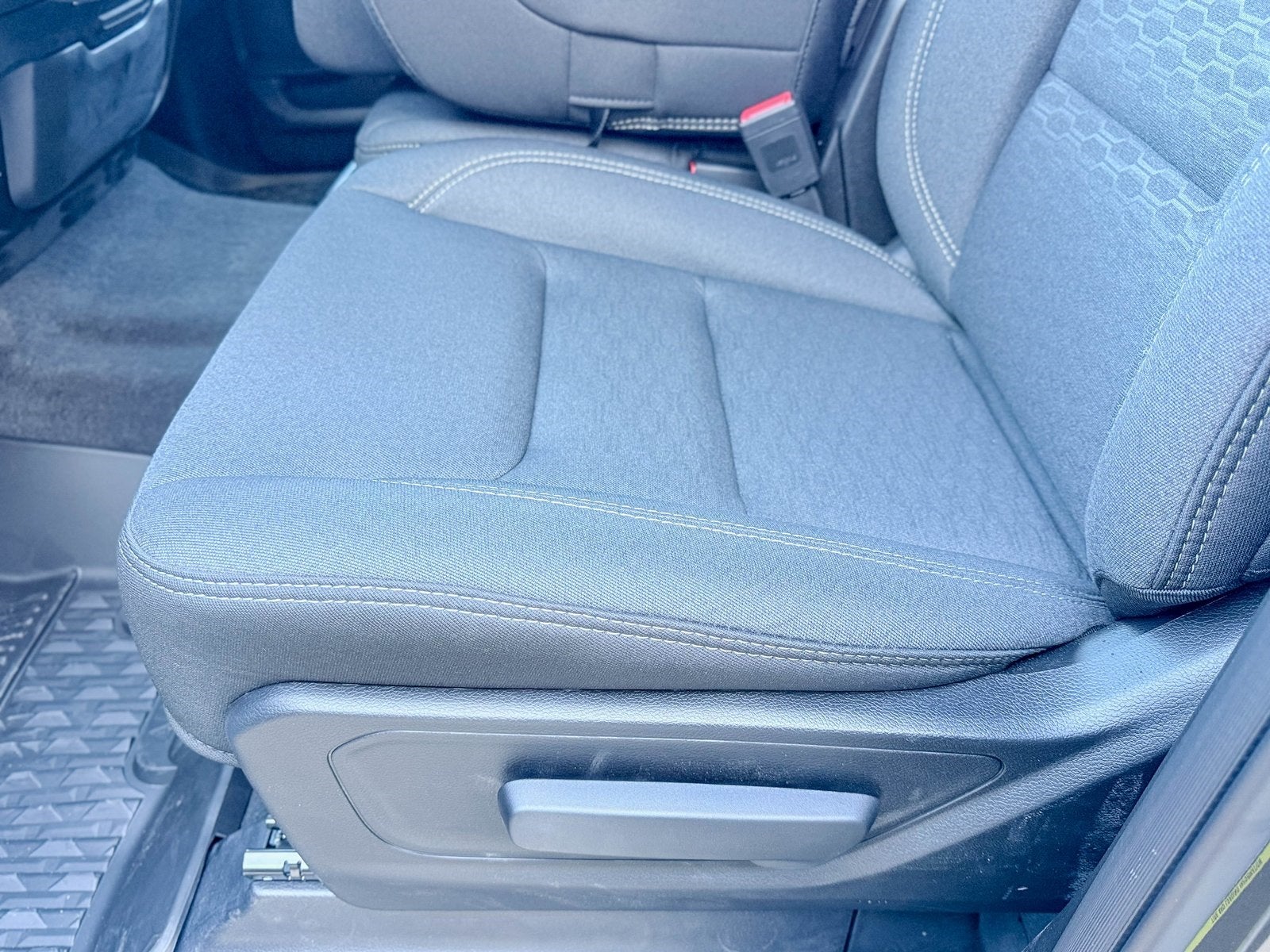 2025 RAM Ram 1500 RAM 1500 TRADESMAN CREW CAB 4X2 5'7' BOX