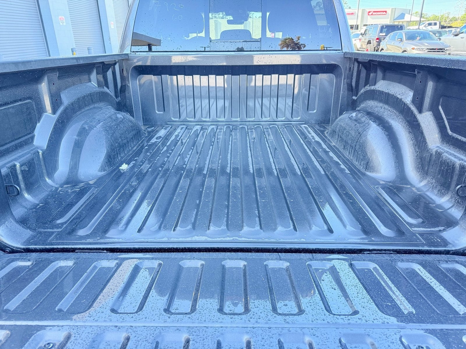 2025 RAM Ram 1500 RAM 1500 TRADESMAN CREW CAB 4X2 5'7' BOX