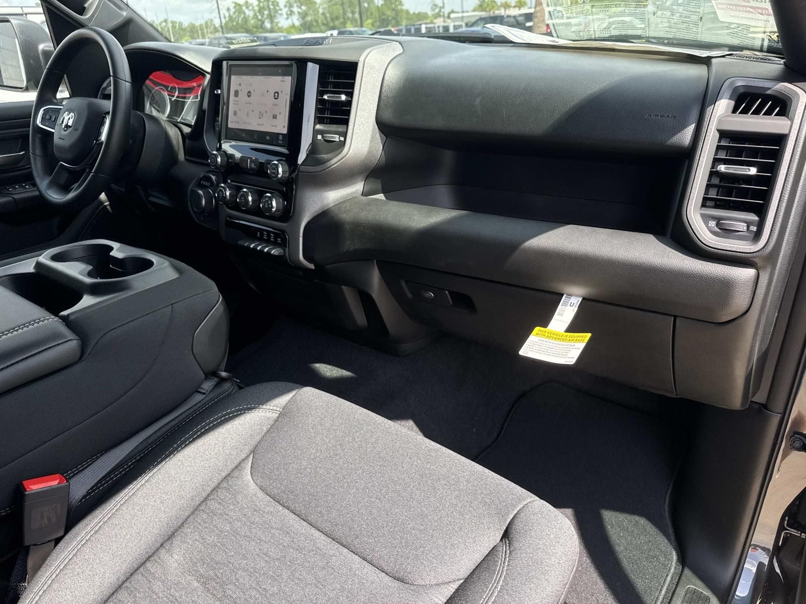 2026 RAM Ram 1500 RAM 1500 EXPRESS CREW CAB 4X2 5'7' BOX