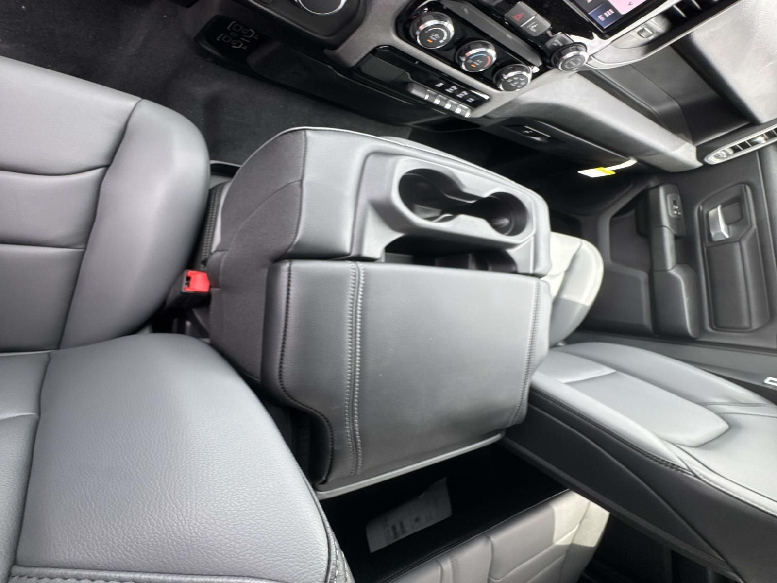 2026 RAM Ram 1500 RAM 1500 TRADESMAN CREW CAB 4X2 5'7' BOX