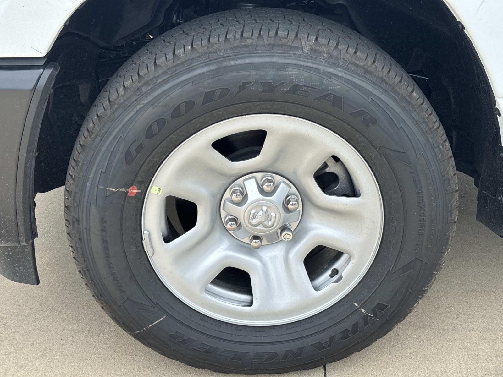 2026 RAM Ram 1500 RAM 1500 TRADESMAN CREW CAB 4X2 5'7' BOX