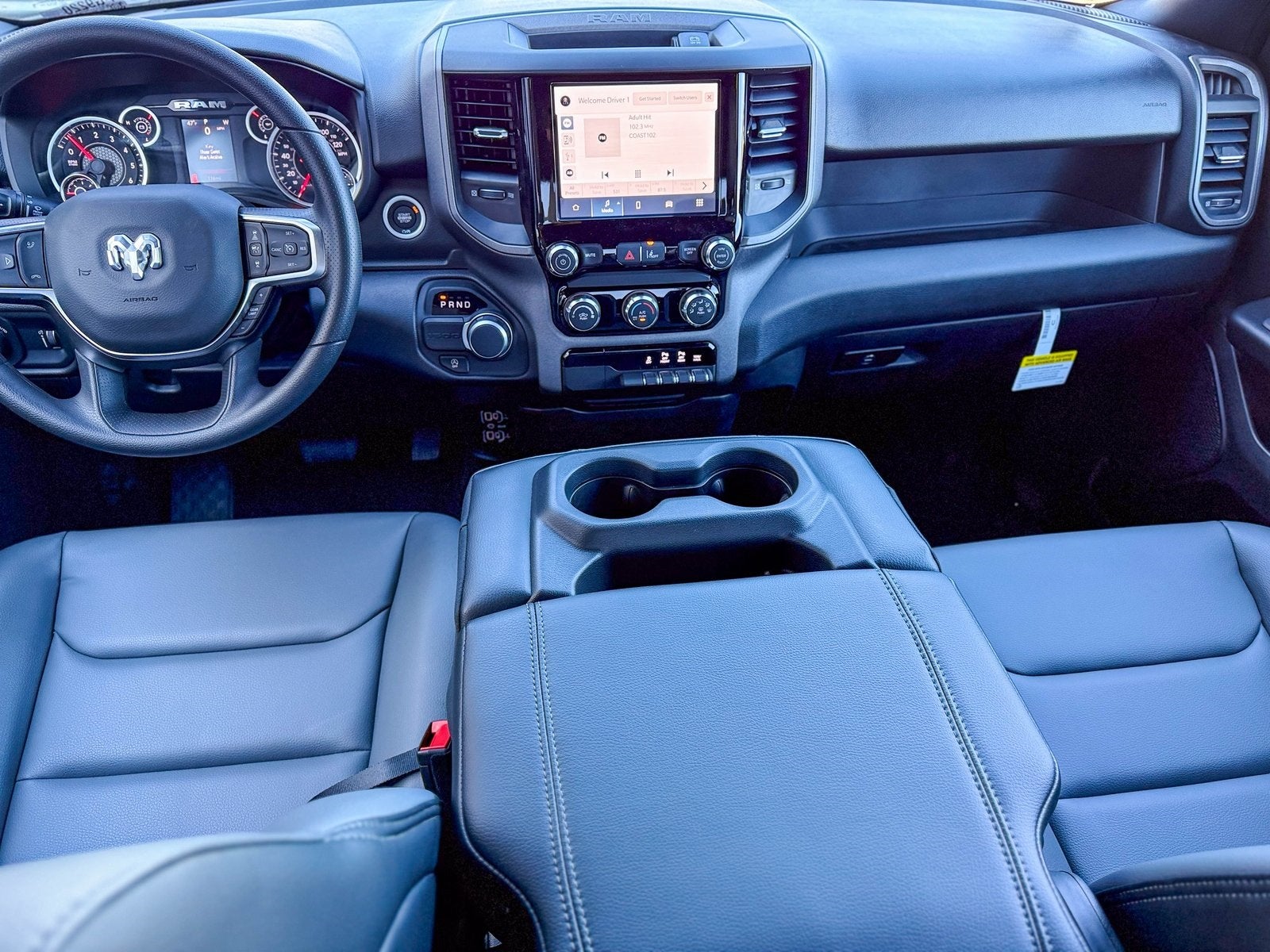 2026 RAM Ram 1500 RAM 1500 TRADESMAN CREW CAB 4X2 5'7' BOX