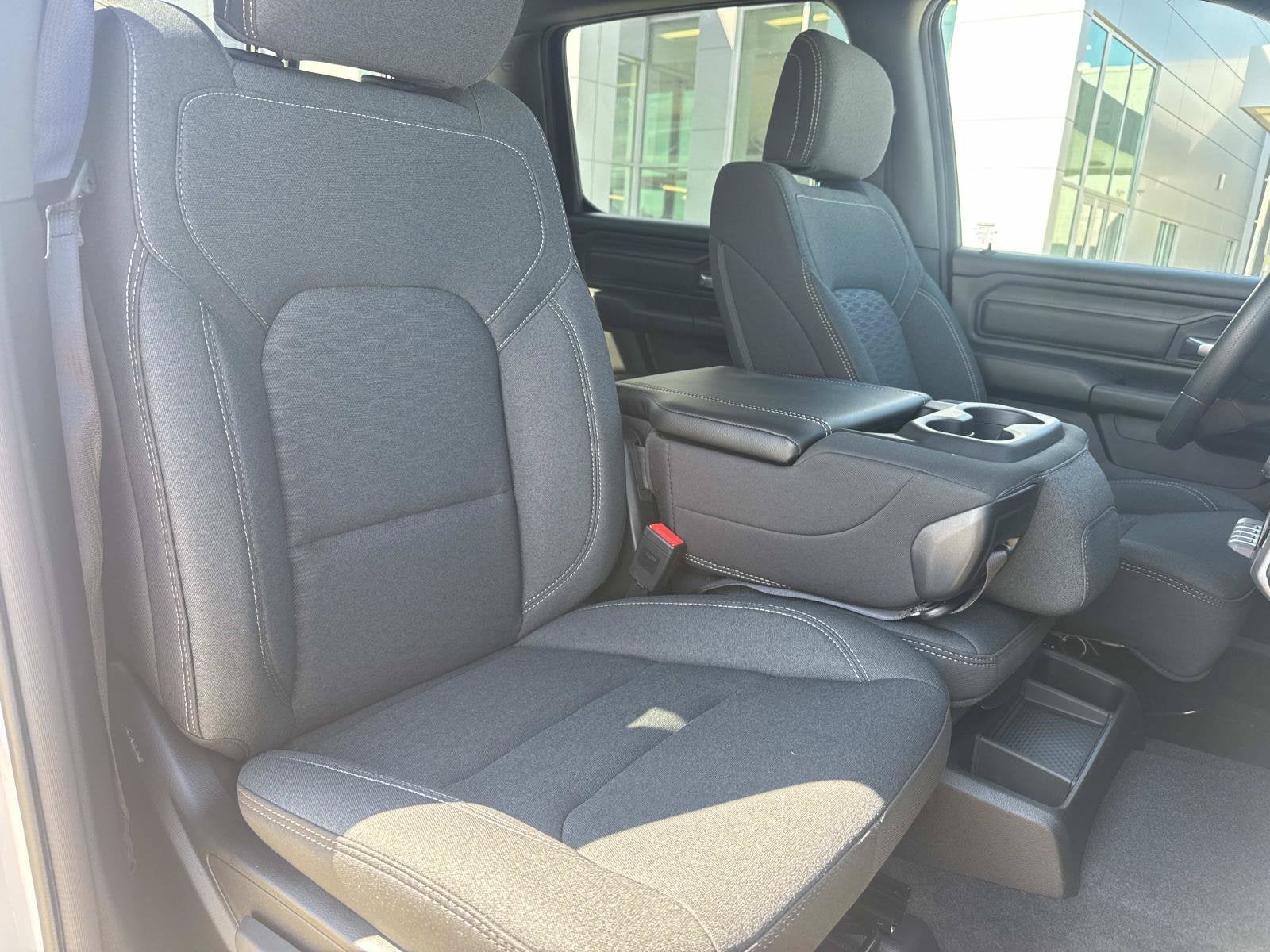 2026 RAM Ram 1500 RAM 1500 EXPRESS CREW CAB 4X2 5'7' BOX