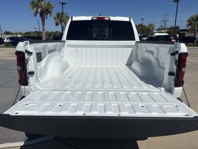 2026 RAM Ram 1500 RAM 1500 EXPRESS CREW CAB 4X2 5'7' BOX