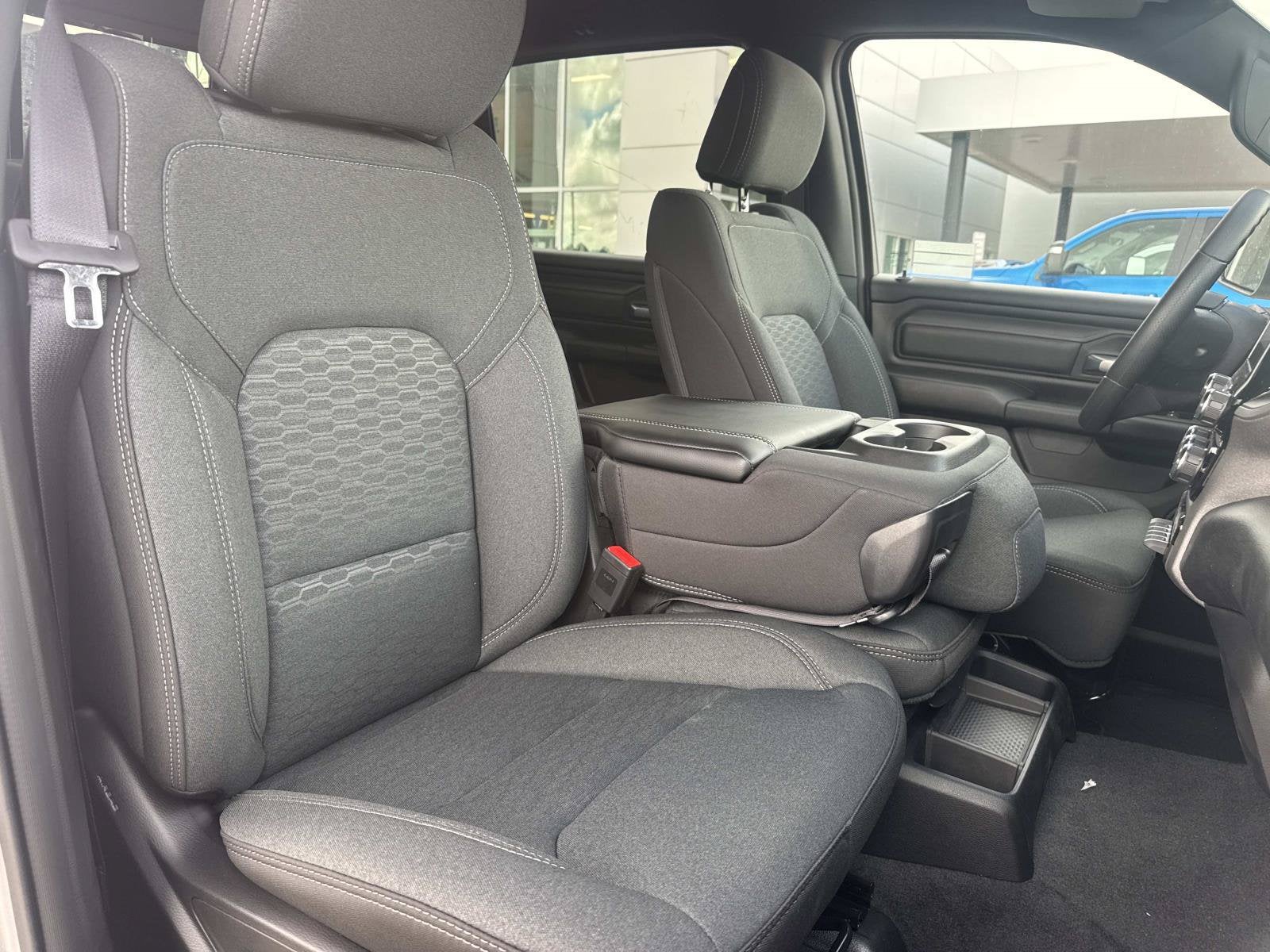 2026 RAM Ram 1500 RAM 1500 EXPRESS CREW CAB 4X2 5'7' BOX