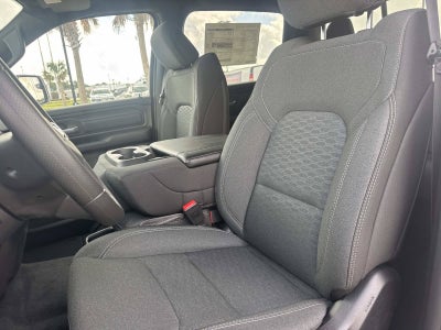 2026 RAM Ram 1500 RAM 1500 EXPRESS CREW CAB 4X2 5'7' BOX