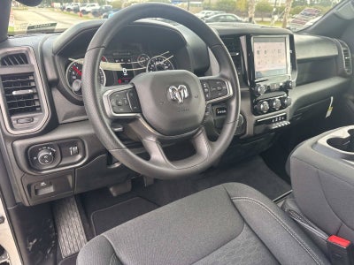 2026 RAM Ram 1500 RAM 1500 EXPRESS CREW CAB 4X2 5'7' BOX