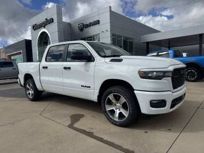 2026 RAM Ram 1500 RAM 1500 EXPRESS CREW CAB 4X2 5'7' BOX