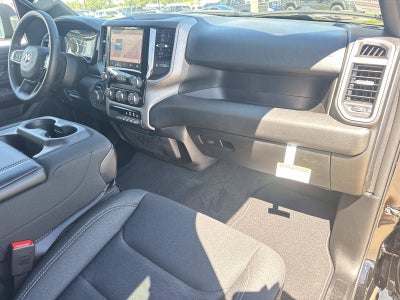 2026 RAM Ram 1500 RAM 1500 EXPRESS CREW CAB 4X2 5'7' BOX