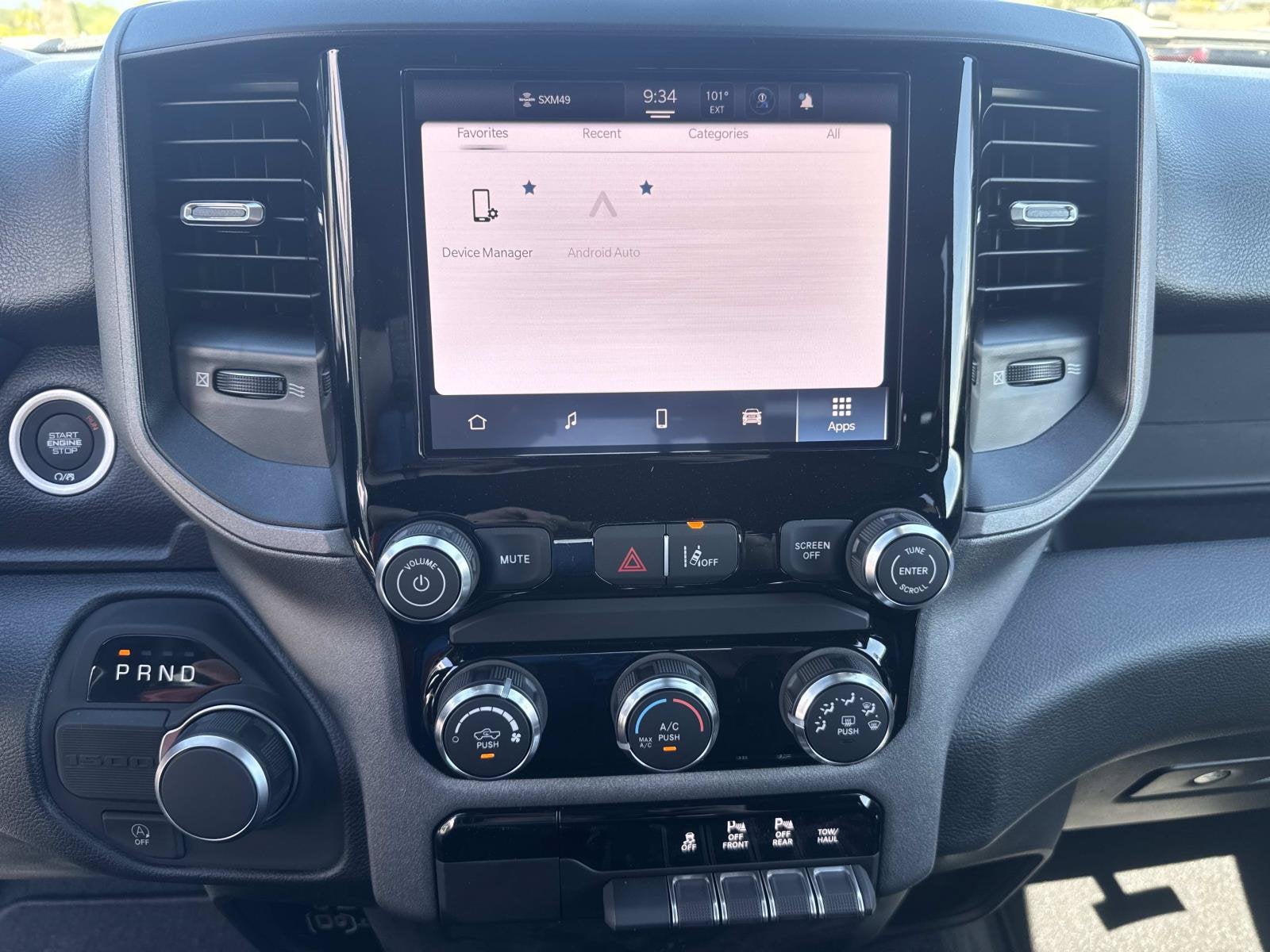 2026 RAM Ram 1500 RAM 1500 EXPRESS CREW CAB 4X2 5'7' BOX