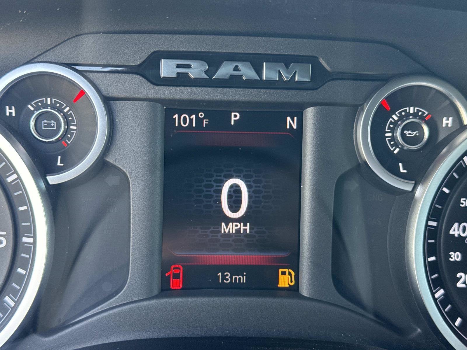 2026 RAM Ram 1500 RAM 1500 EXPRESS CREW CAB 4X2 5'7' BOX