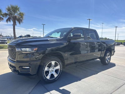2026 RAM Ram 1500 RAM 1500 EXPRESS CREW CAB 4X2 5'7' BOX
