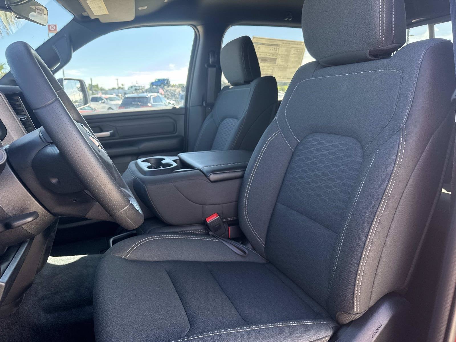 2026 RAM Ram 1500 RAM 1500 EXPRESS CREW CAB 4X2 5'7' BOX