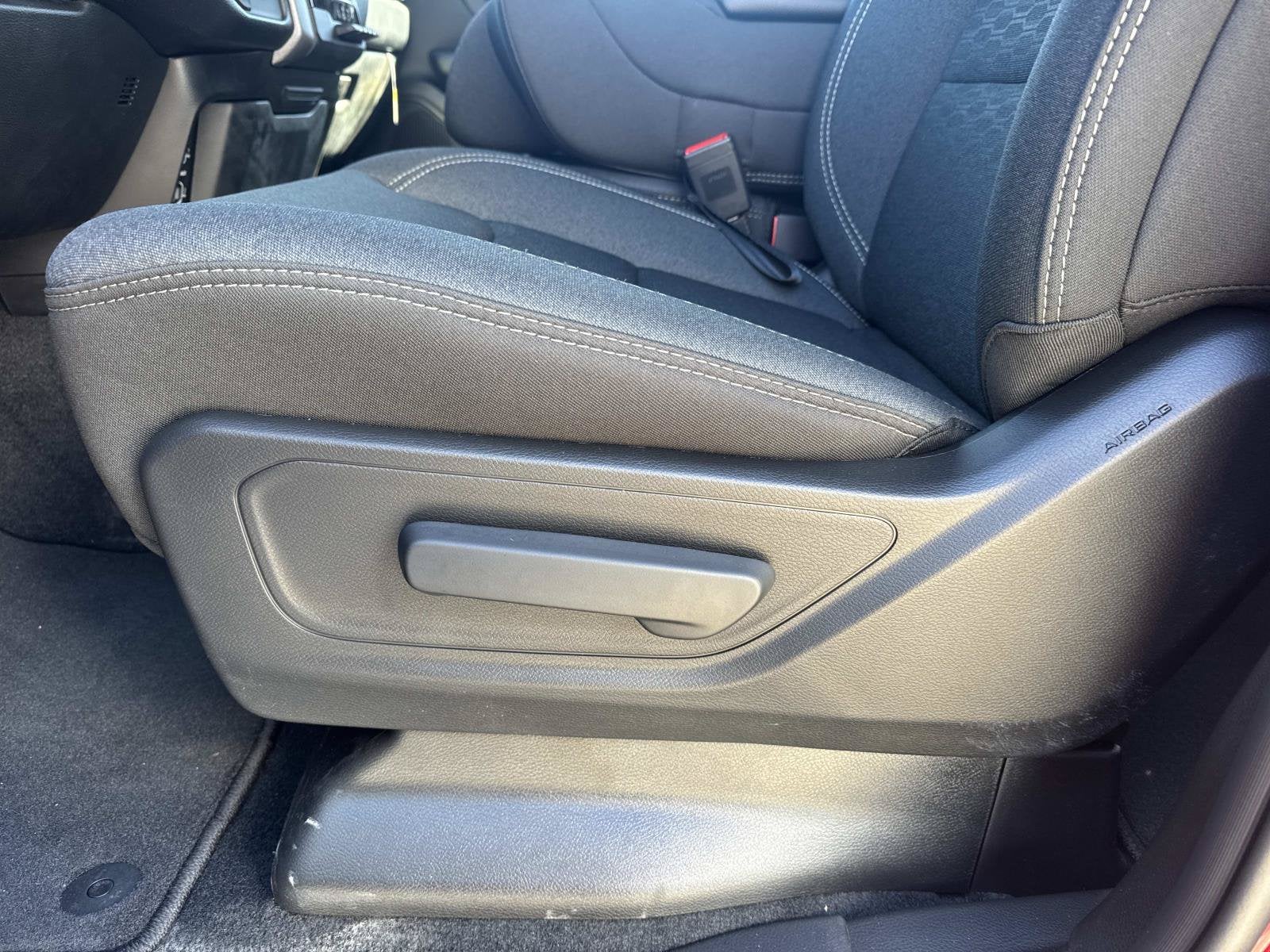 2026 RAM Ram 1500 RAM 1500 EXPRESS CREW CAB 4X2 5'7' BOX