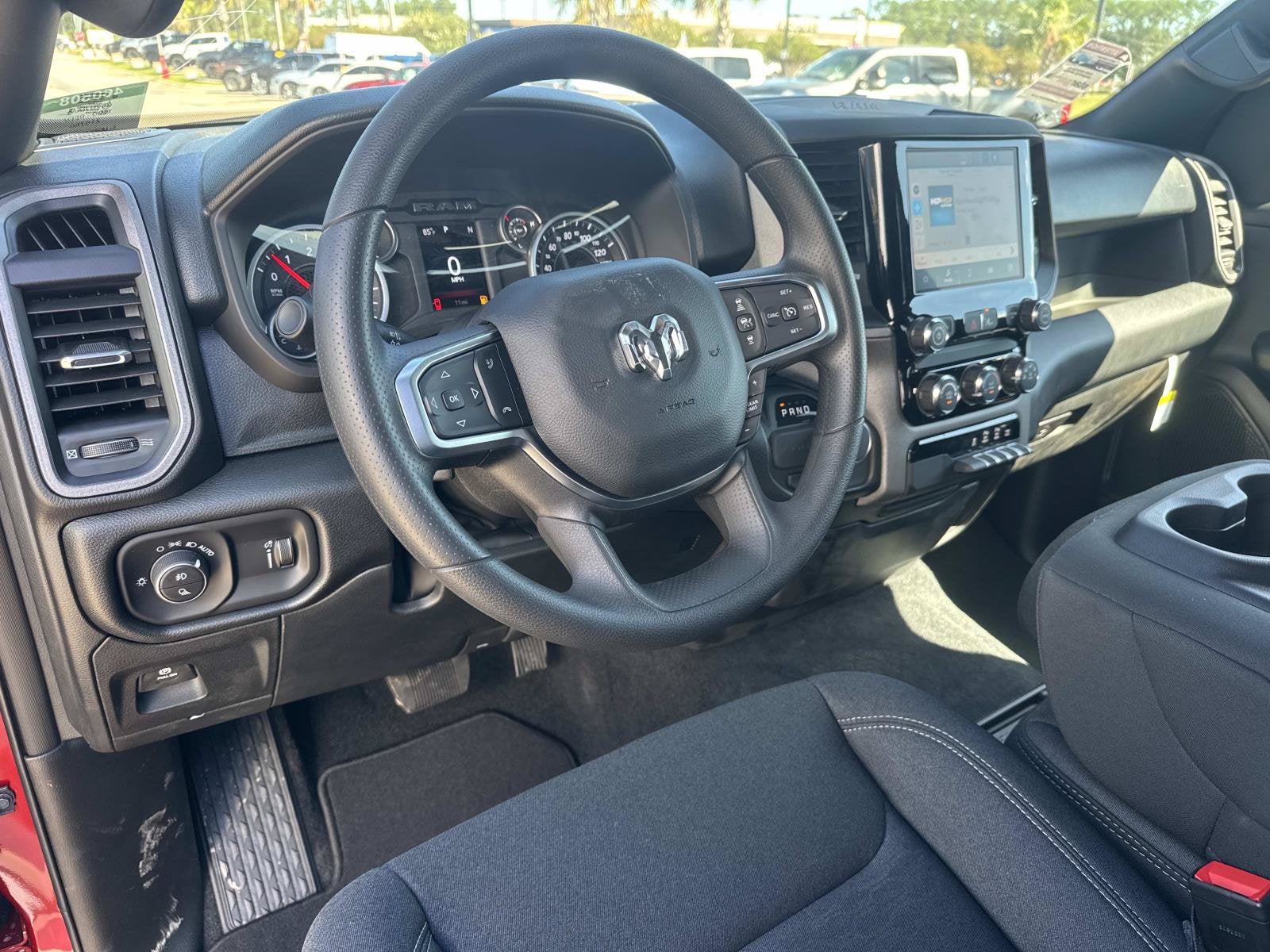 2026 RAM Ram 1500 RAM 1500 EXPRESS CREW CAB 4X2 5'7' BOX