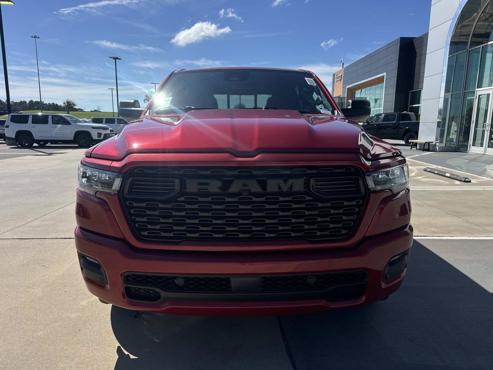 2026 RAM Ram 1500 RAM 1500 EXPRESS CREW CAB 4X2 5'7' BOX