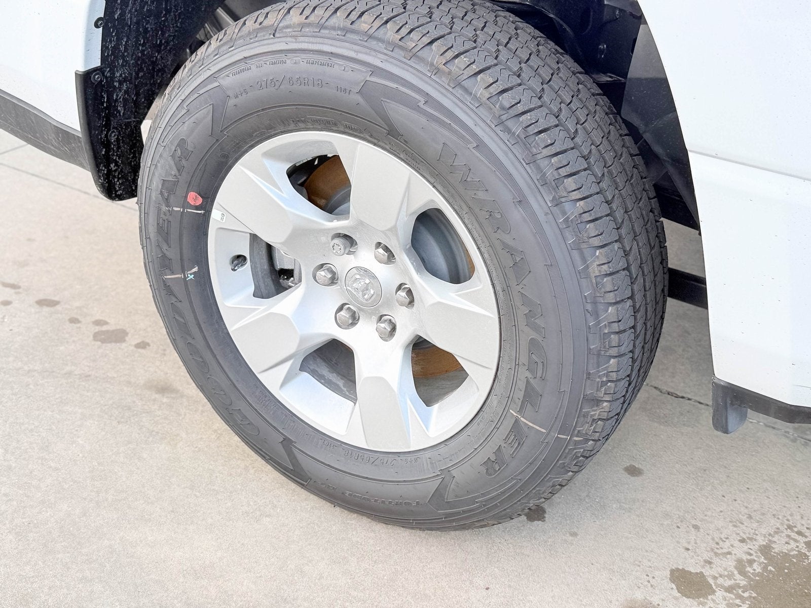 2026 RAM Ram 1500 RAM 1500 TRADESMAN CREW CAB 4X4 5'7' BOX