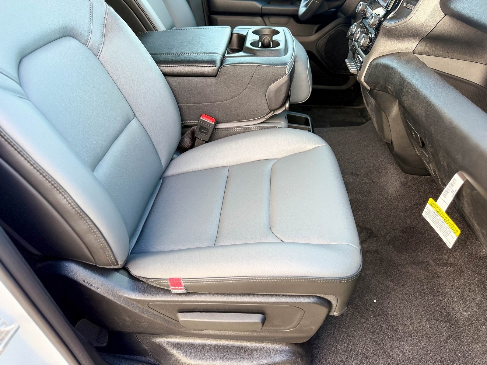 2026 RAM Ram 1500 RAM 1500 TRADESMAN CREW CAB 4X4 5'7' BOX