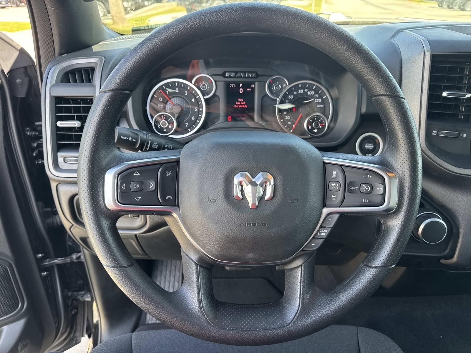 2026 RAM Ram 1500 RAM 1500 EXPRESS CREW CAB 4X4 5'7' BOX