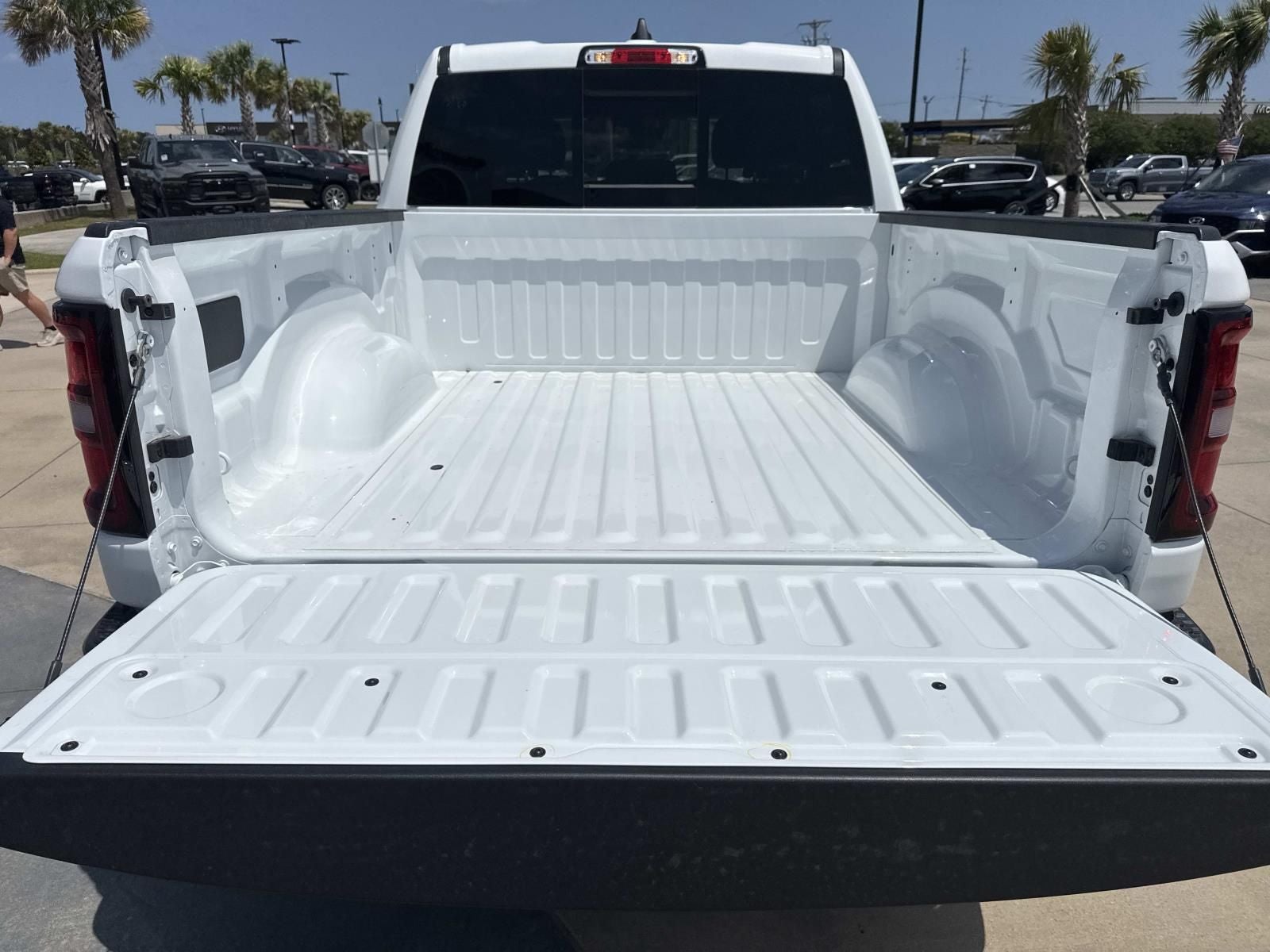 2026 RAM Ram 1500 RAM 1500 WARLOCK CREW CAB 4X4 5'7' BOX