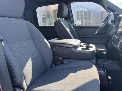 2022 RAM 2500 Tradesman Crew Cab 4x4 6'4' Box