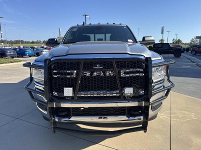 2022 RAM 2500 Tradesman Crew Cab 4x4 6'4' Box
