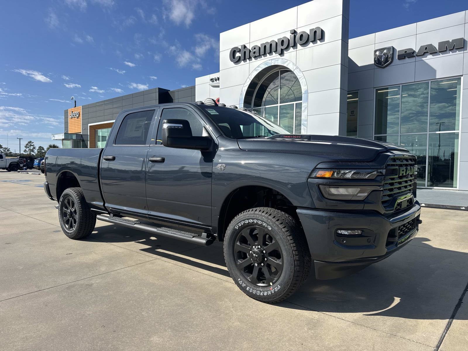 2027 RAM Ram 2500 RAM 2500 BLACK EXPRESS CREW CAB 4X4 6'4' BOX