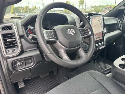 2026 RAM Ram 2500 RAM 2500 BLACK EXPRESS CREW CAB 4X4 6'4' BOX