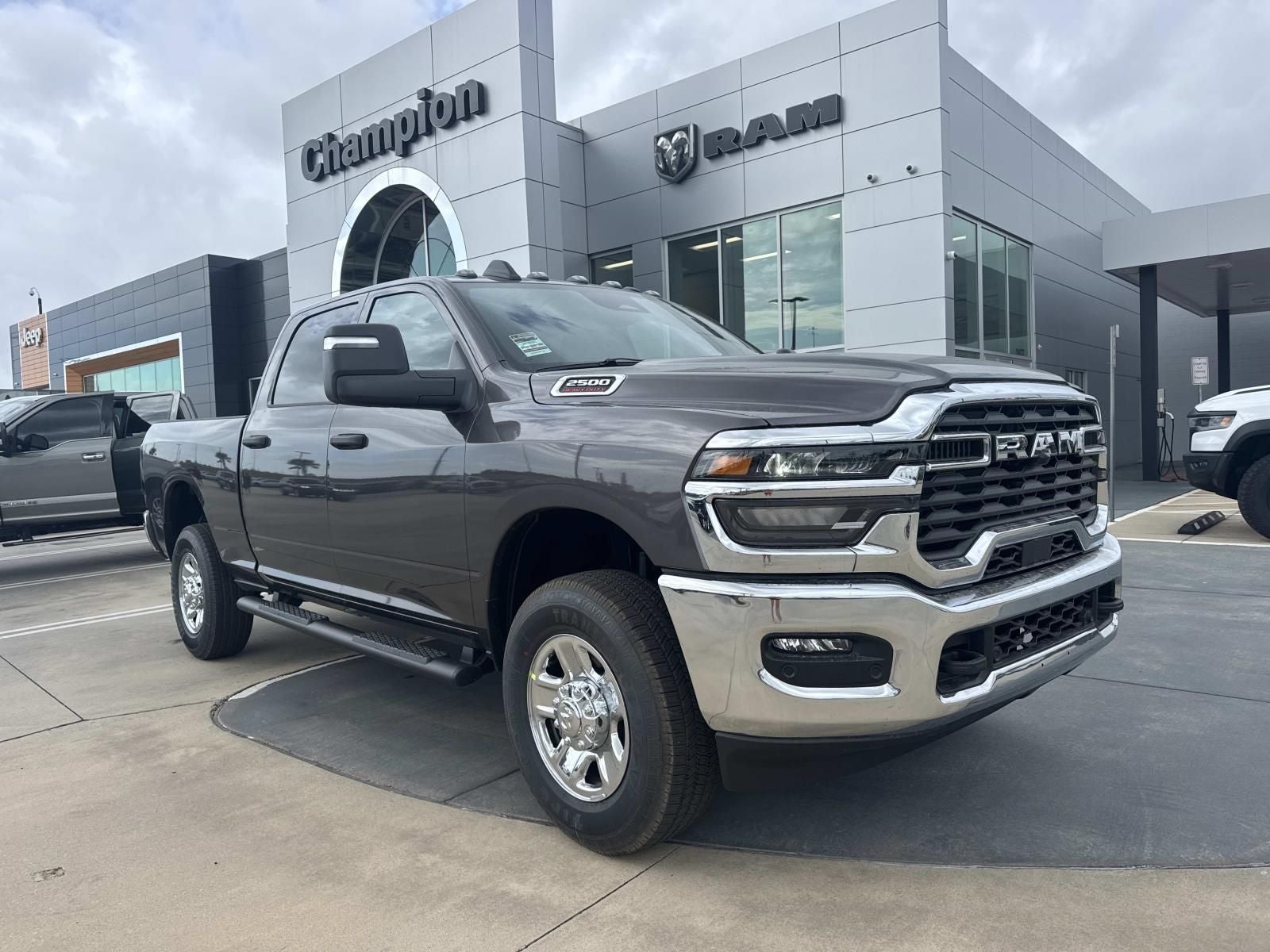 2026 RAM Ram 2500 RAM 2500 TRADESMAN CREW CAB 4X4 6'4' BOX