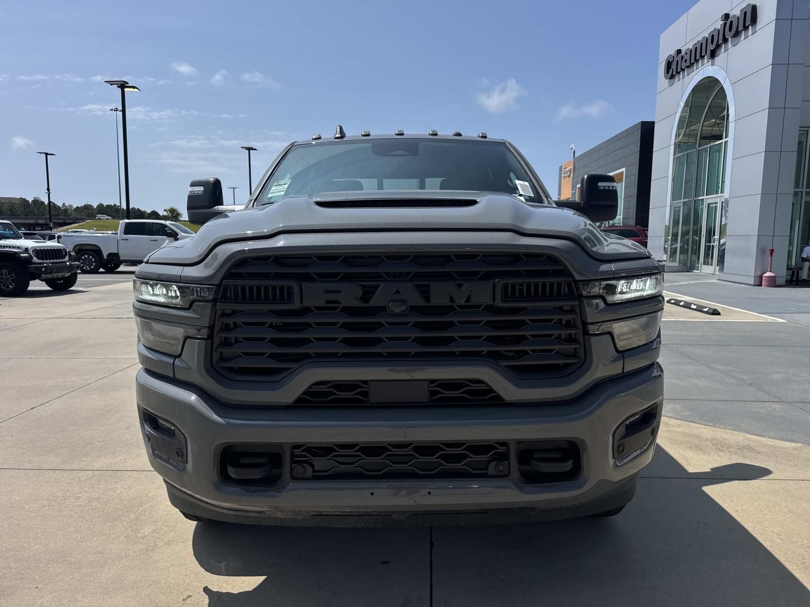 2026 RAM Ram 2500 RAM 2500 BLACK EXPRESS CREW CAB 4X4 6'4' BOX