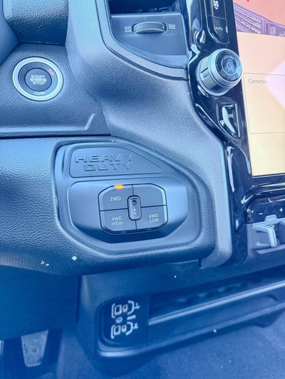 2026 RAM Ram 2500 RAM 2500 BLACK EXPRESS CREW CAB 4X4 6'4' BOX