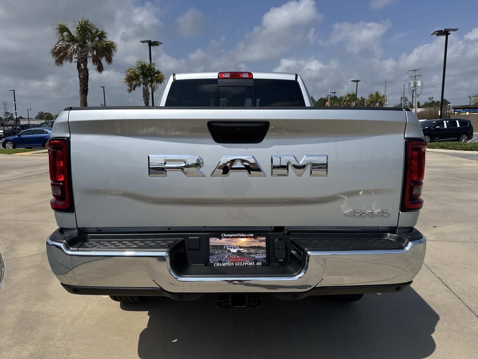 2026 RAM Ram 2500 RAM 2500 TRADESMAN CREW CAB 4X4 6'4' BOX