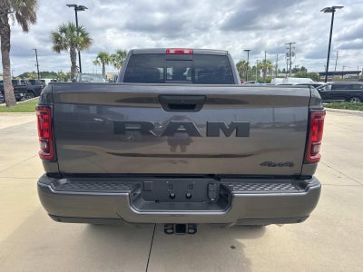 2026 RAM Ram 2500 RAM 2500 BLACK EXPRESS CREW CAB 4X4 6'4' BOX