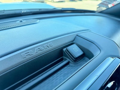 2026 RAM Ram 2500 RAM 2500 BLACK EXPRESS CREW CAB 4X4 6'4' BOX