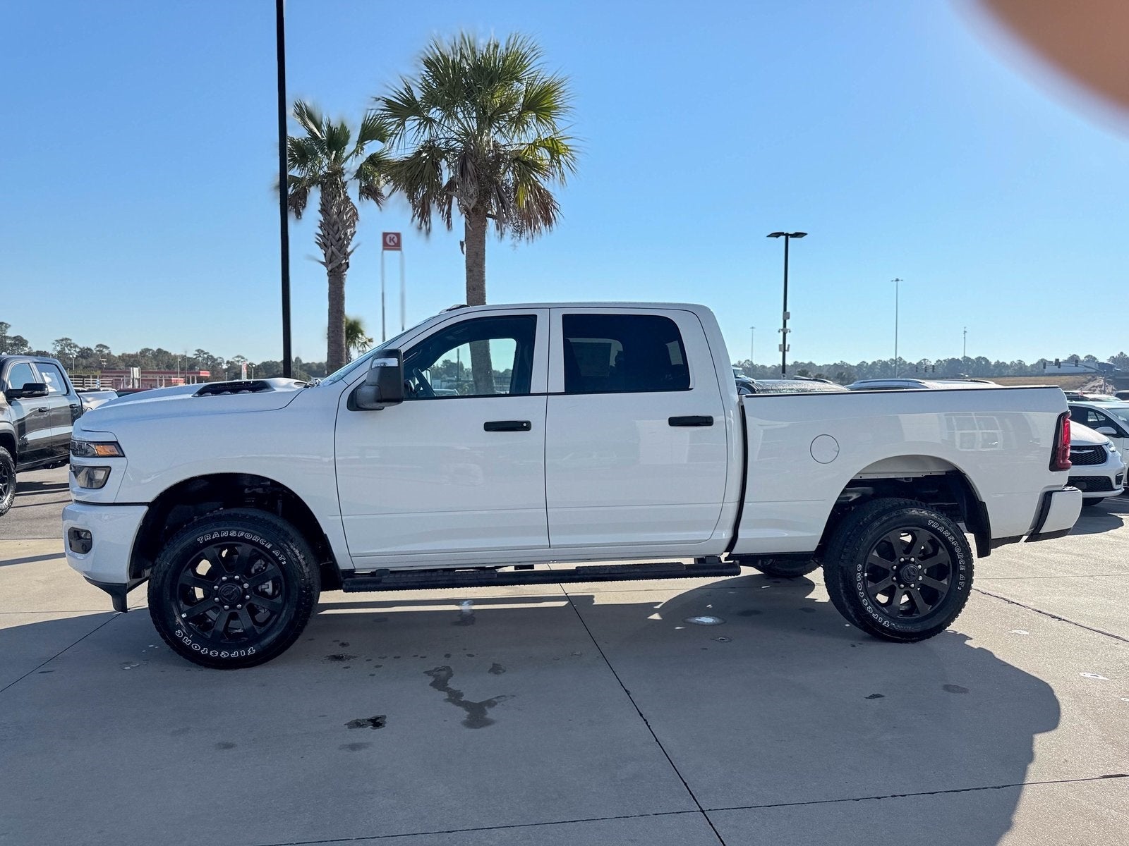 2026 RAM Ram 2500 RAM 2500 BLACK EXPRESS CREW CAB 4X4 6'4' BOX