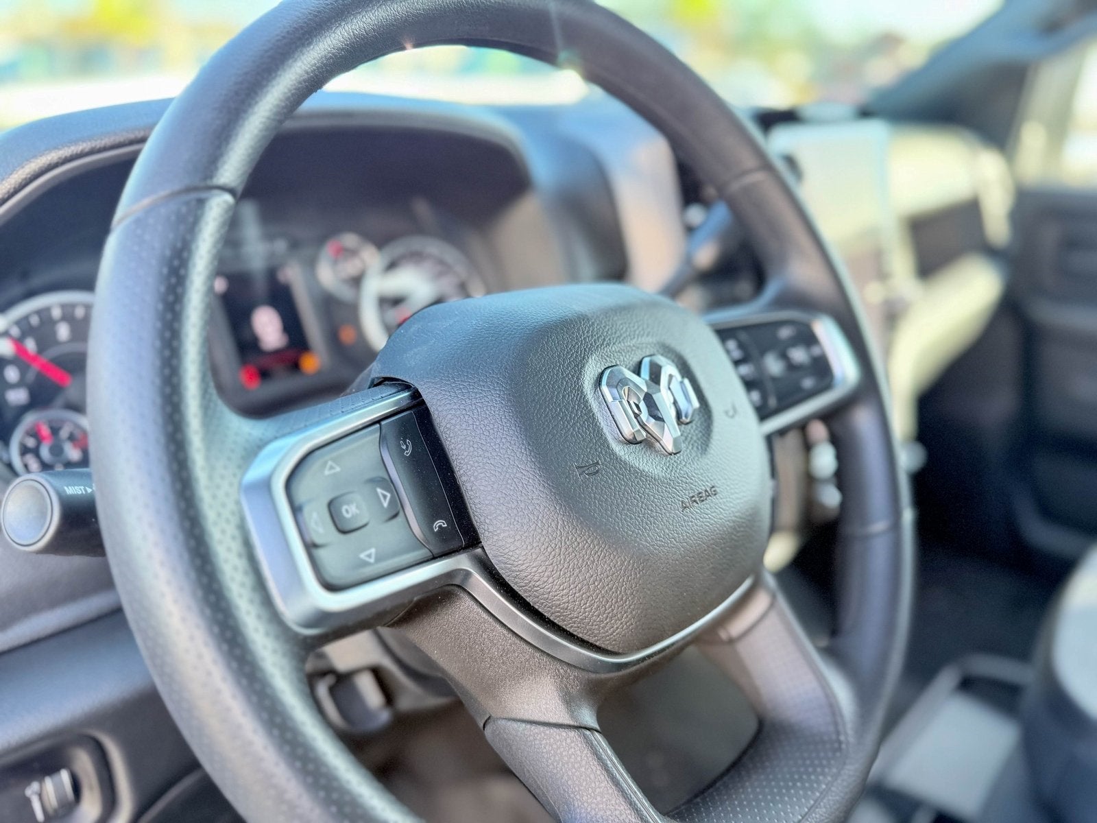 2026 RAM Ram 2500 RAM 2500 BLACK EXPRESS CREW CAB 4X4 6'4' BOX